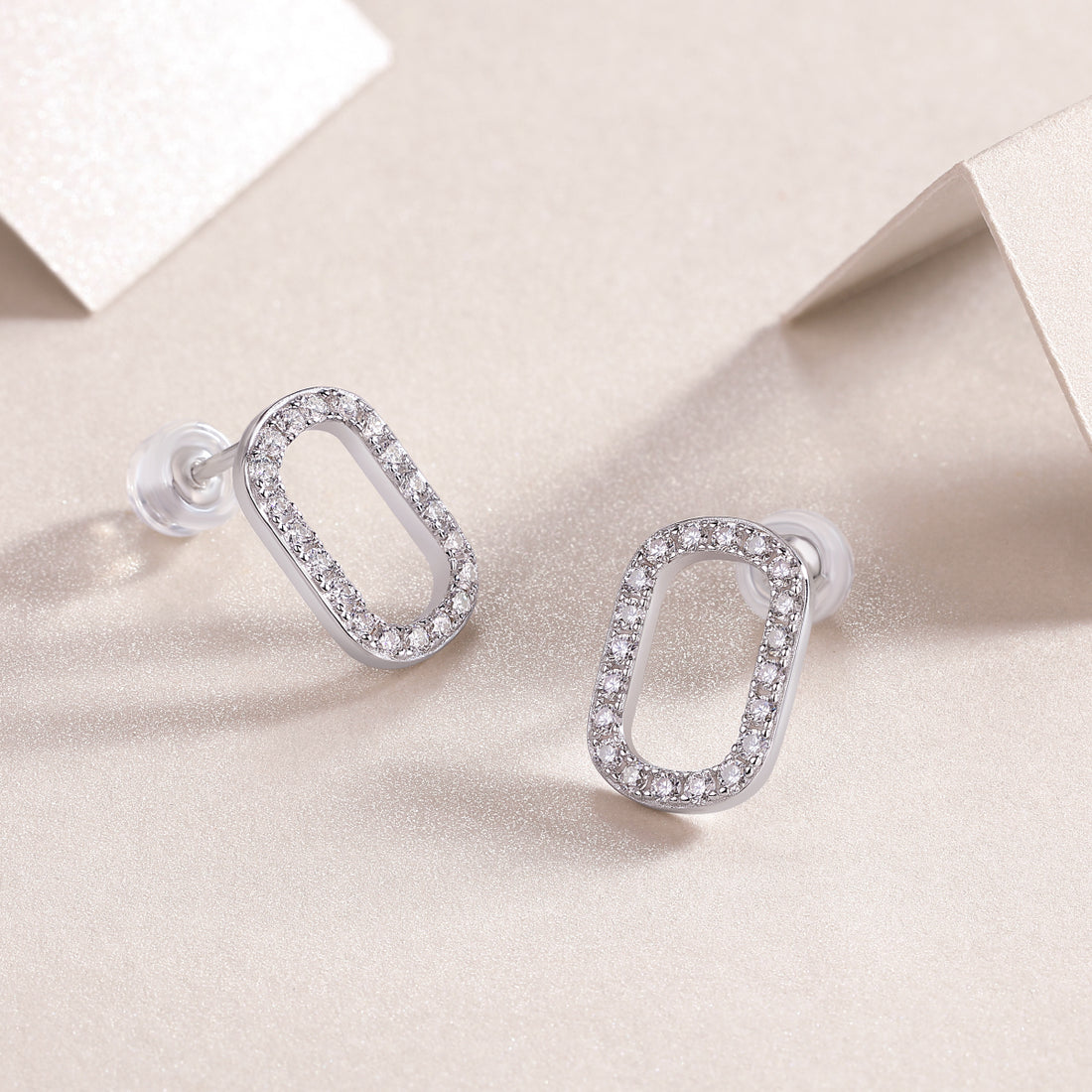 Return To Simplicity Fashionable Trendy Earrings