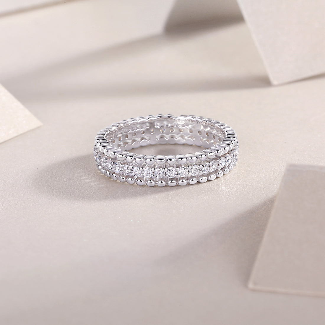 S925 Silver 2.4g Platinum Plated Moissanite Ring, 4.3mm Beaded & Pave Band, D VVS1 GRA