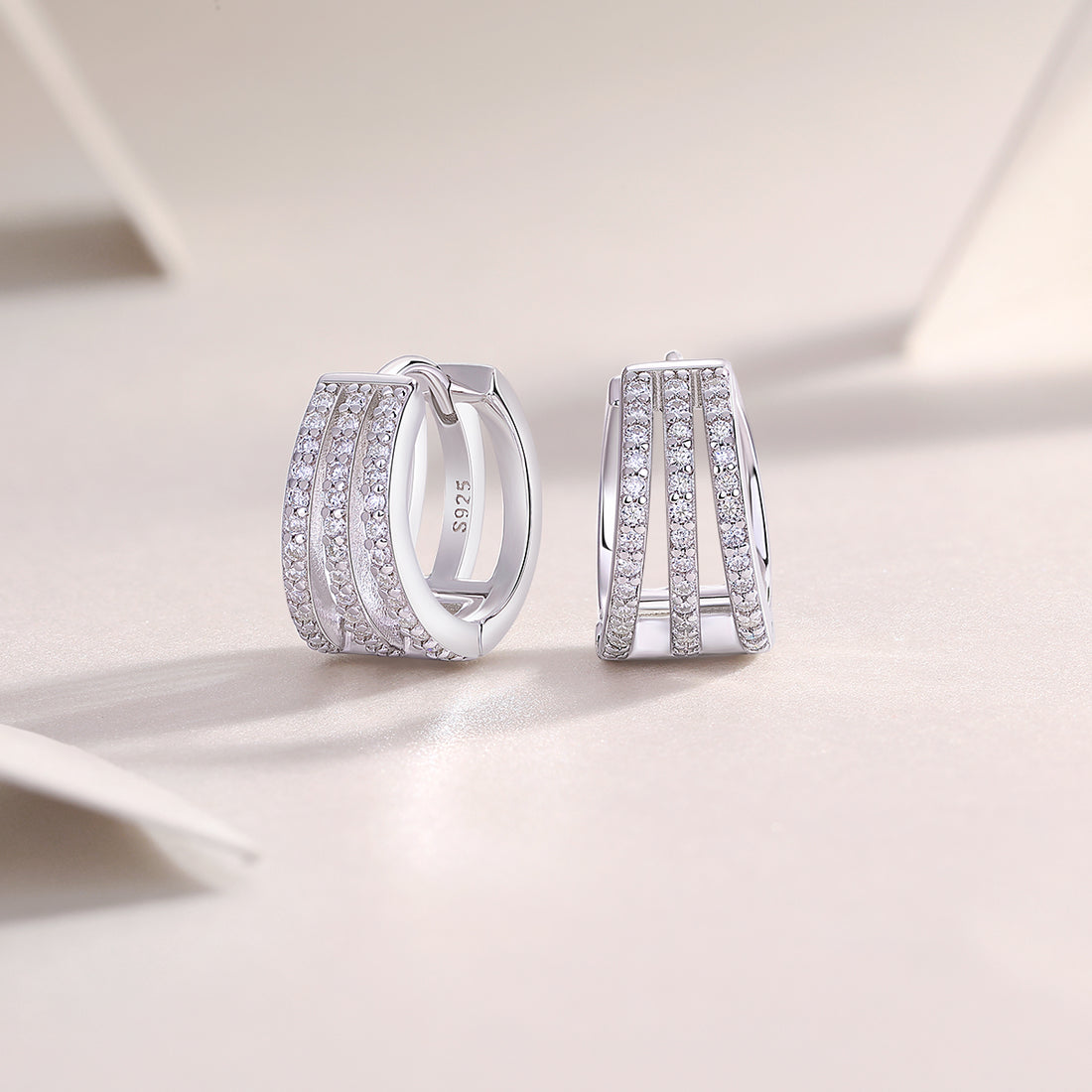 Human March Luxury Fashion Diamond Earrings Stud