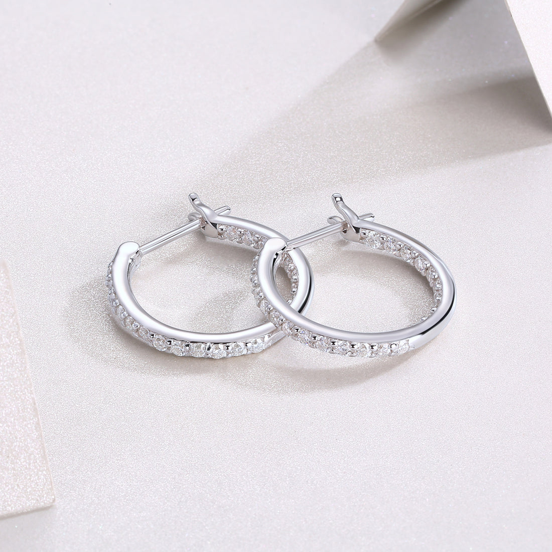 Streamer Diamond Set With Moissanite Silver Earrings