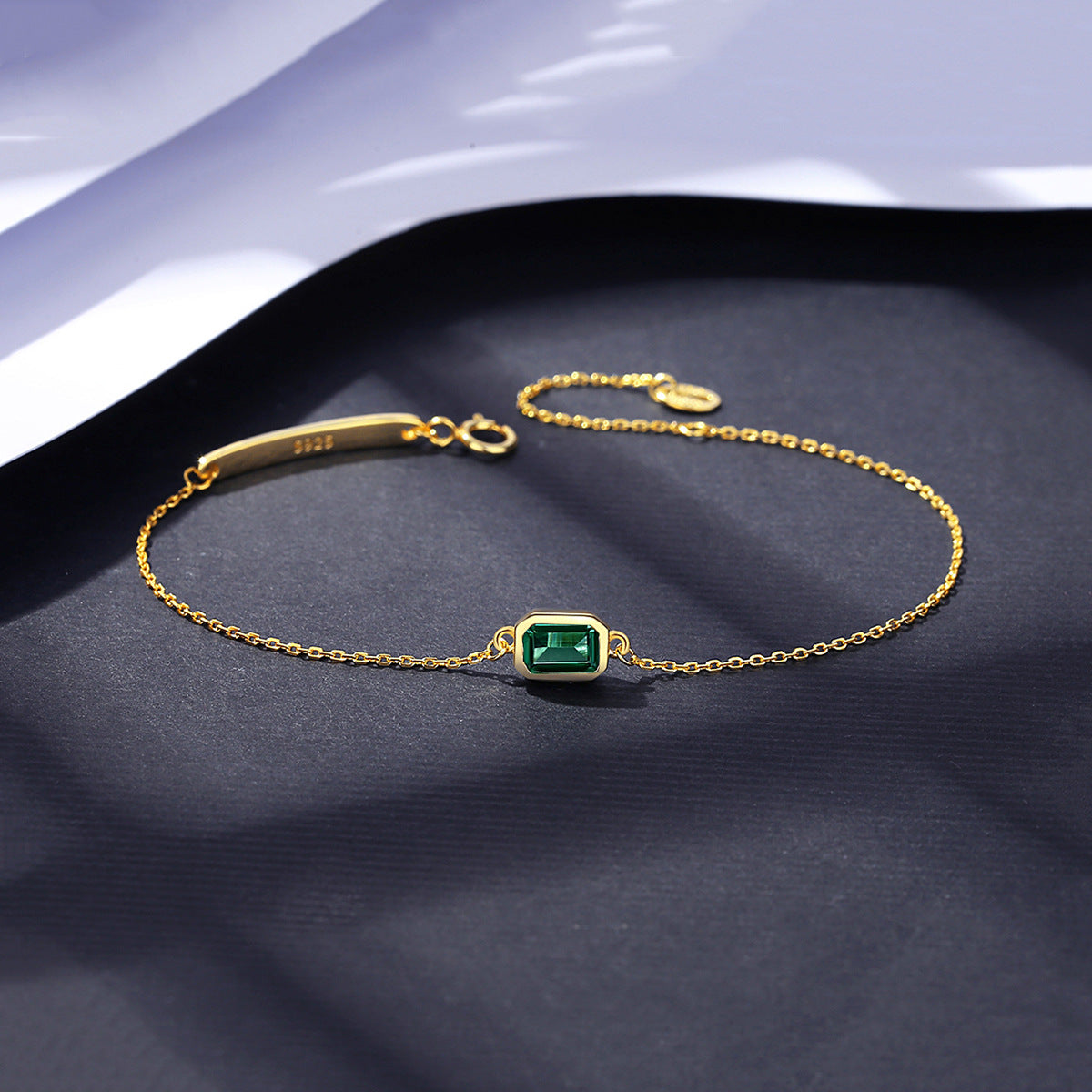 Green-Accent Slider Bracelet in Gold-Tone S925 Silver — product photograph 1