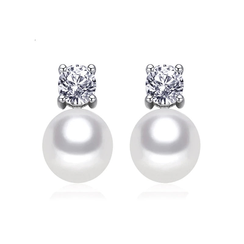 Round pearl stud earrings - view 3