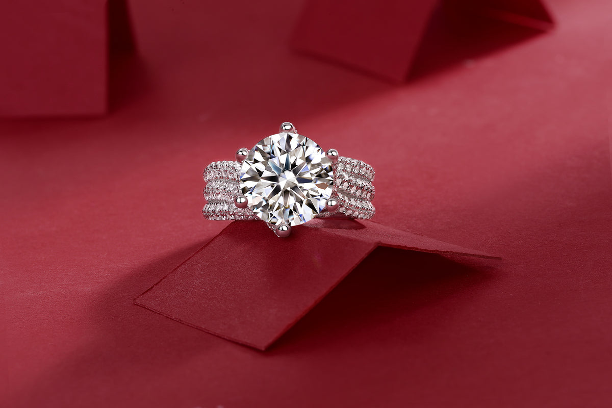 Luxury Fashion Large Diamond Ring Moissanite Silver