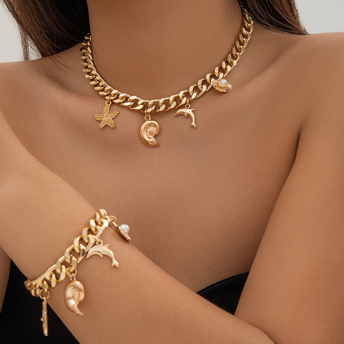 Boho Conch Dolphin Starfish Pendant Choker