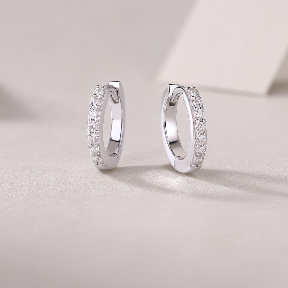 Sure Diamond Set Moissanite Silver Earrings Luxury - view 3