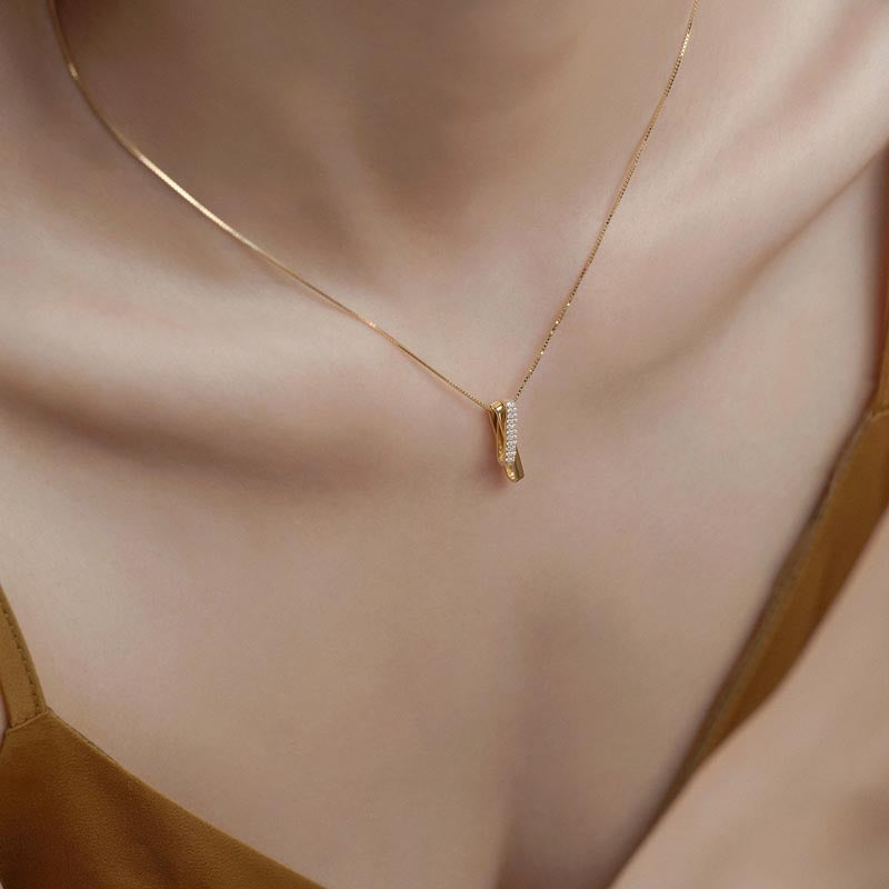 Folded Bar Necklace in Gold-Tone Silver — product photograph 4