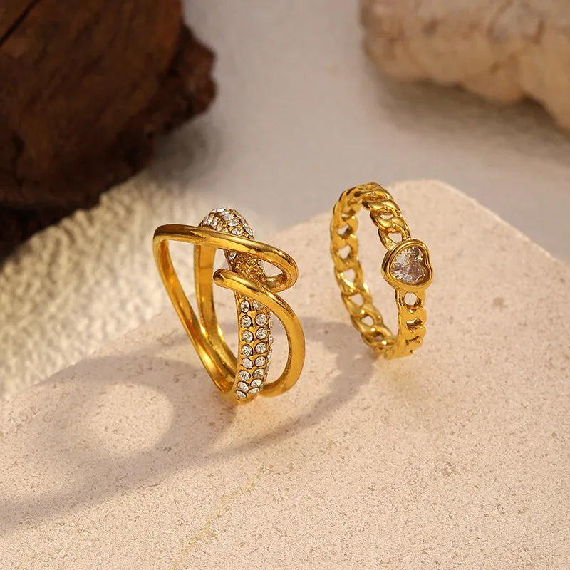 Knot & Heart Ring Edit — product view 3