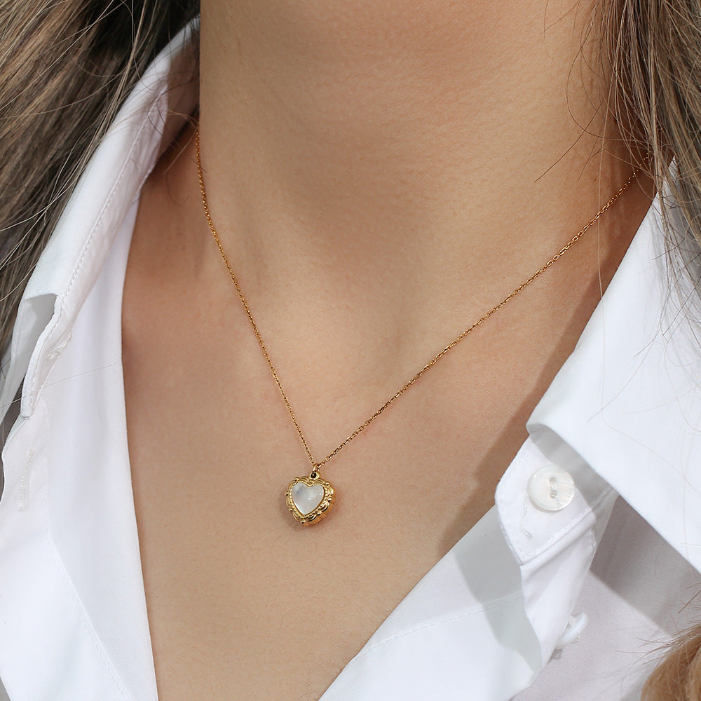 High-grade Love Light Luxury Pendant Stainless Steel Necklace