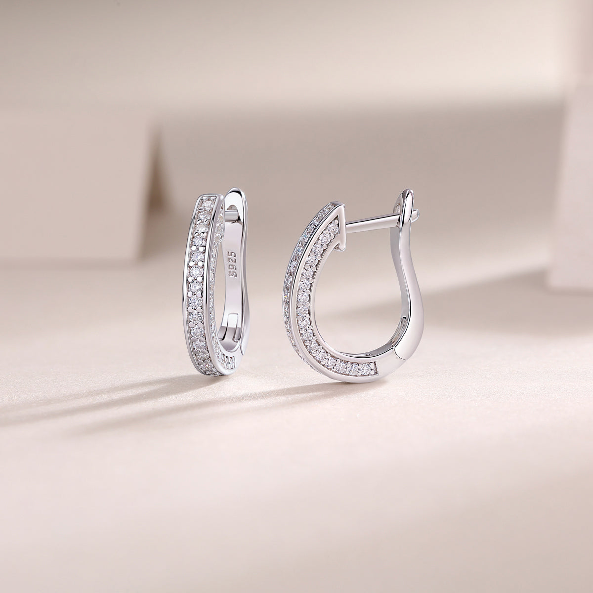 Highlight S925 Moissanite Sterling Silver Platinum-plated Earrings - view 2