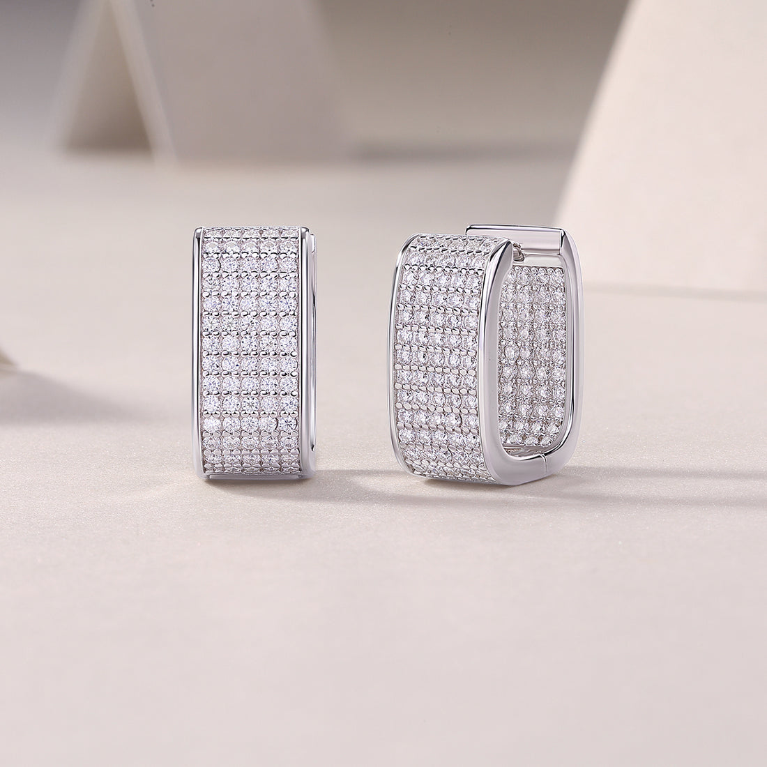 Star Light Luxury Fashion Diamond Earrings Stud