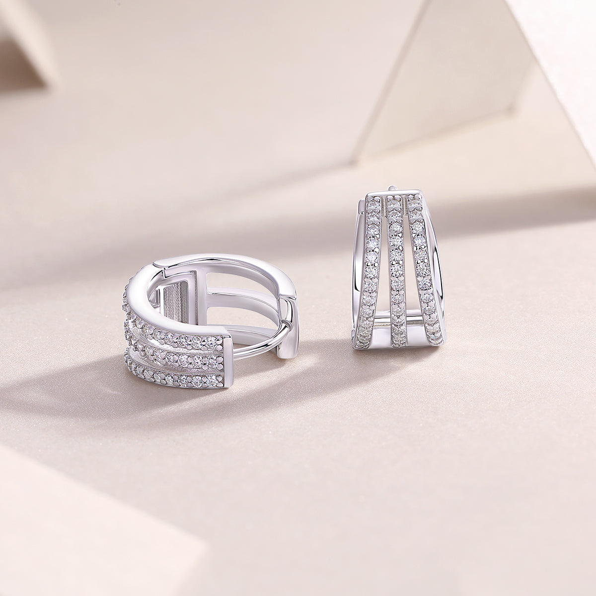 Human March Luxury Fashion Diamond Earrings Stud - view 5