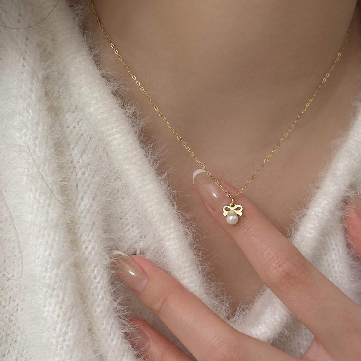 Petite Bow & Pearl-Accent Necklace in Gold-Tone Silver - view 11